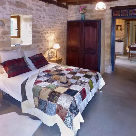 Domaine De Cantegrel - Gites De Charme Et Suite Troglodyte En Perigord Vitrac  Exterior photo