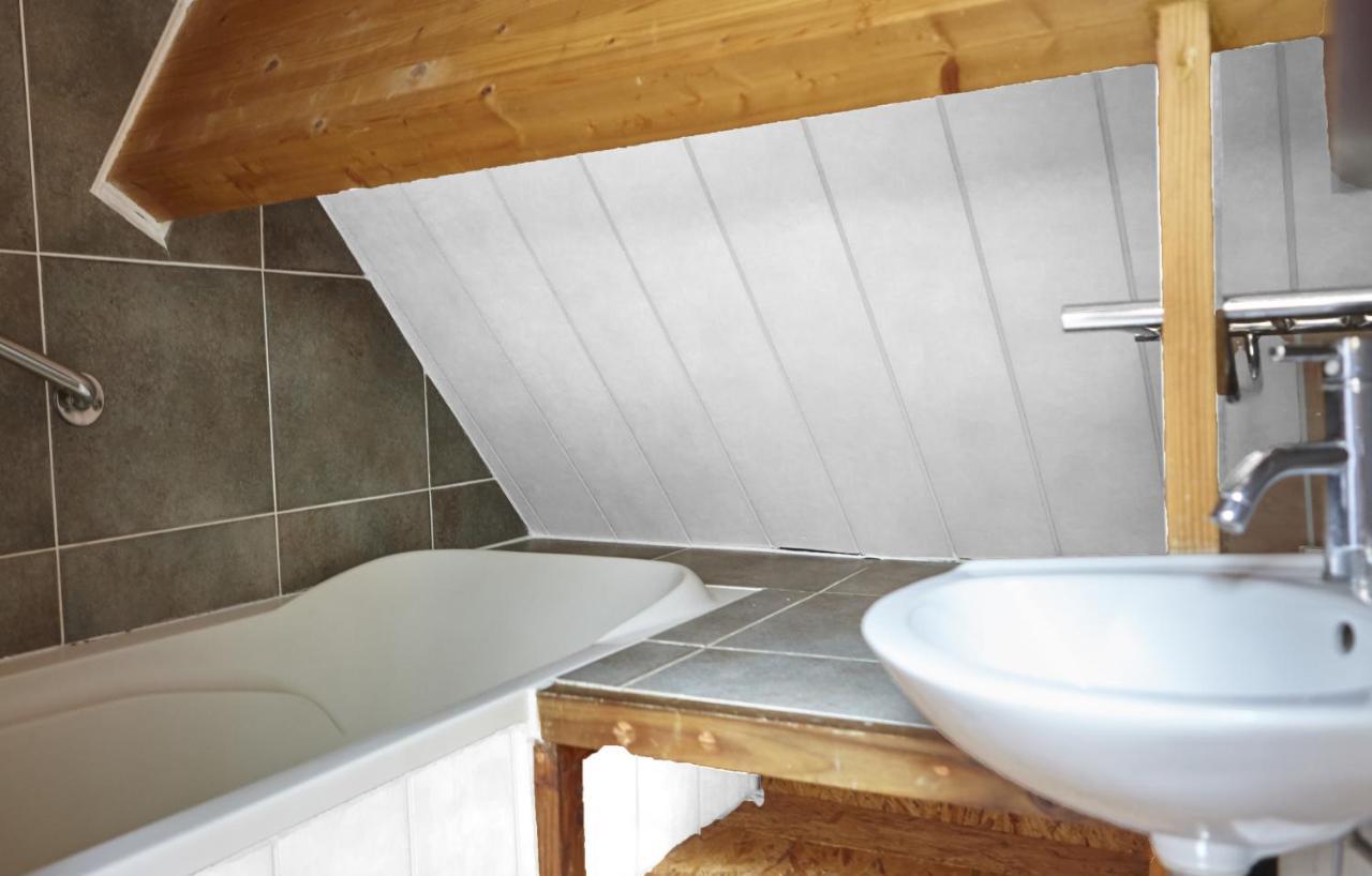 Holiday home Domaine De Cantegrel - De Charme Et Troglodyte En Perigord