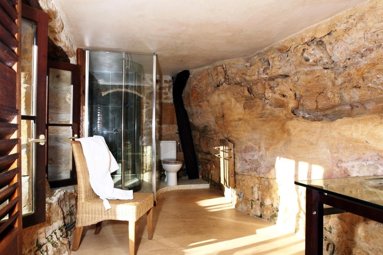 Holiday home Domaine De Cantegrel - De Charme Et Troglodyte En Perigord