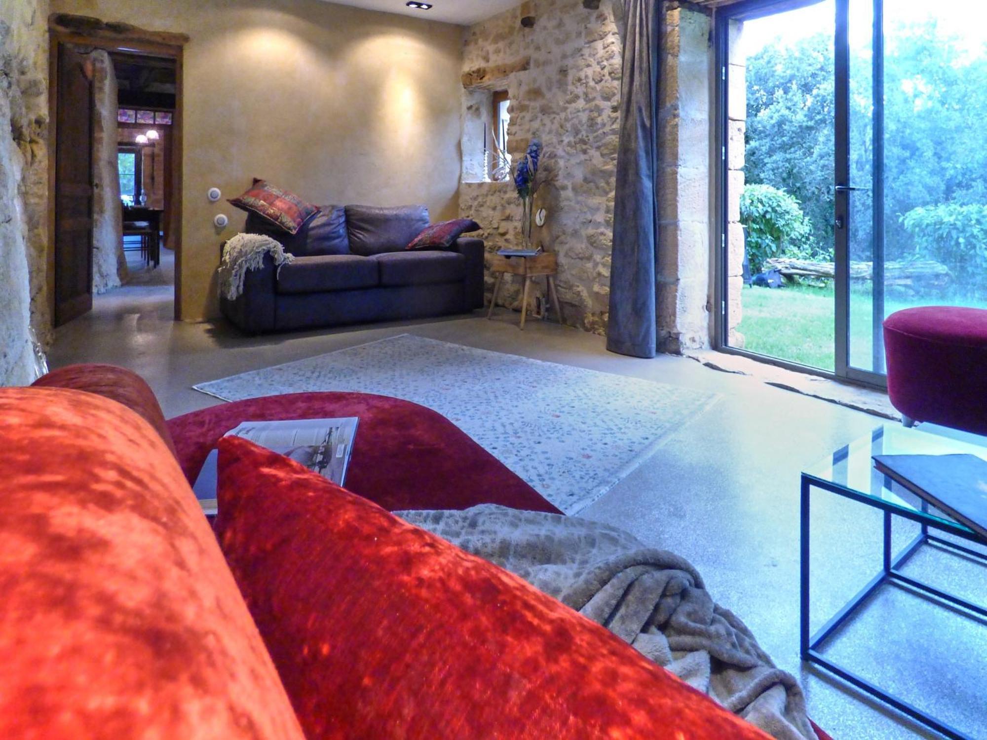 Holiday home Domaine De Cantegrel - De Charme Et Troglodyte En Perigord *