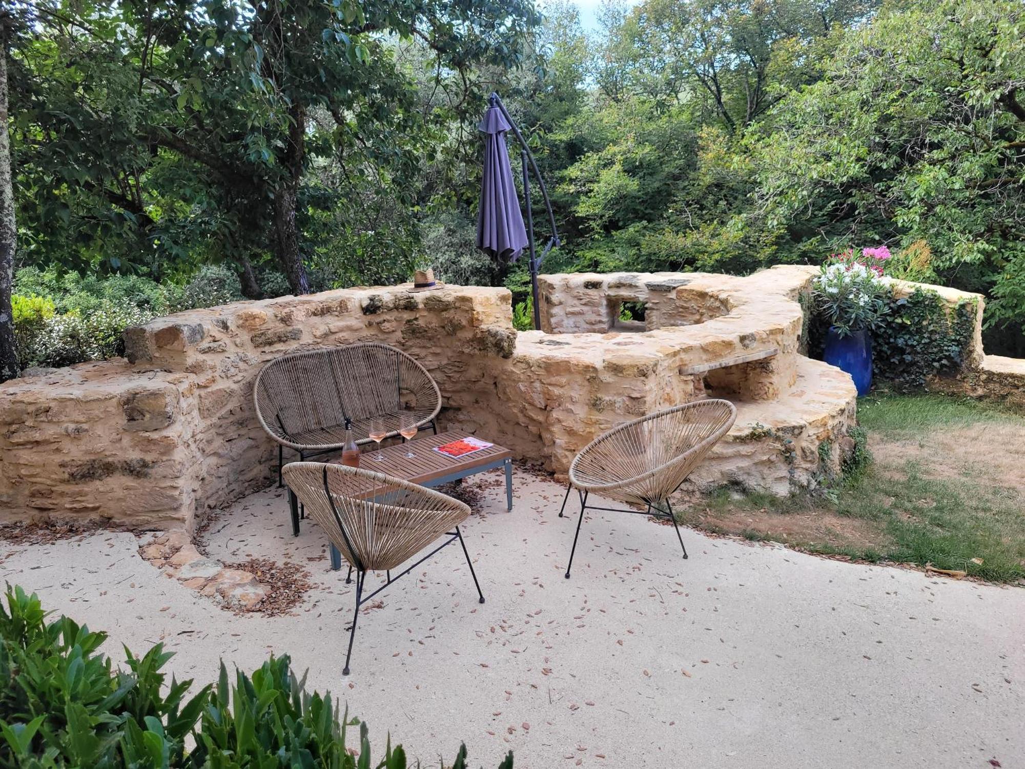 Domaine De Cantegrel - De Charme Et Troglodyte En Perigord *